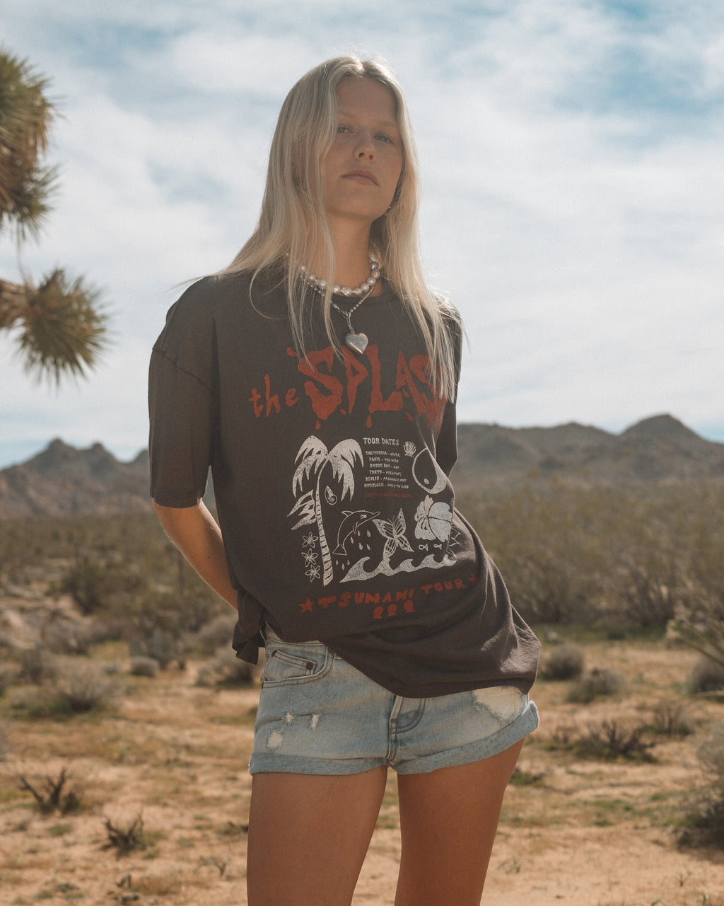 Lottie Hall Short Sleeve T-Shirt - Off Black